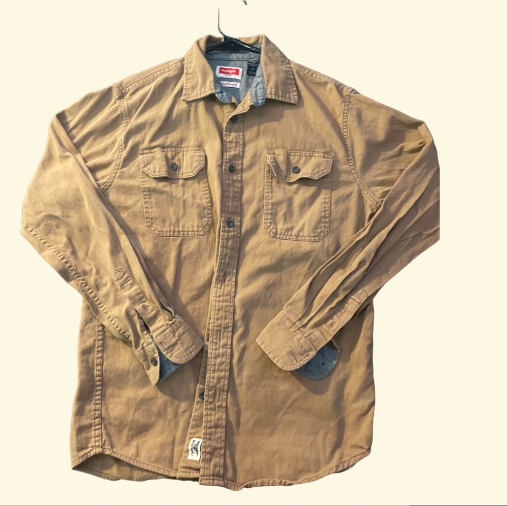 Wrangler S/P Khaki Button Up Shirt